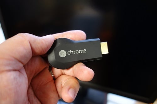 GoogleがHDMIデバイス『Chromecast』を28日に発売　さっそくスマホやPCのコンテンツをテレビで再生してみた