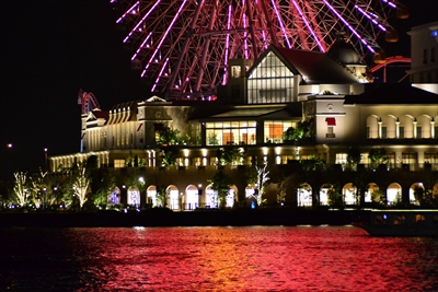 横浜ならでは、海を彩るきれいな夜景スポットはどこ?