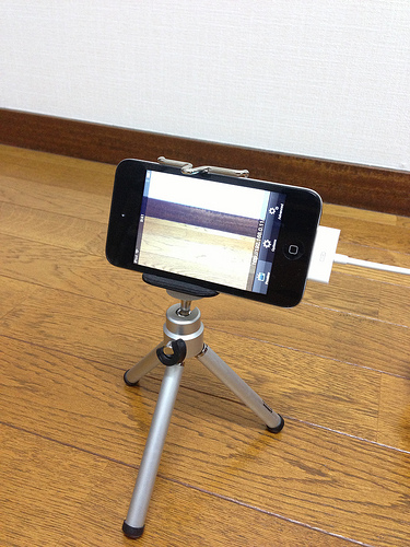 たった700円で余ったiPhoneやiPod touchとMacで防犯カメラシステムを構築する方法！