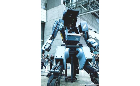 人型四脚ロボット『KURATAS』展示