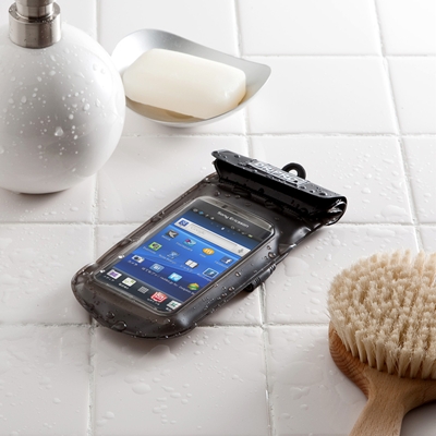 DRiPRO社のスマートフォン防水ケース（200-PDA055）