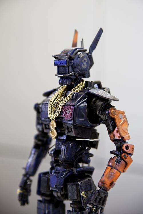 チャッピー”1/6スケールフィギュアを最速で遊び倒してみた 購入