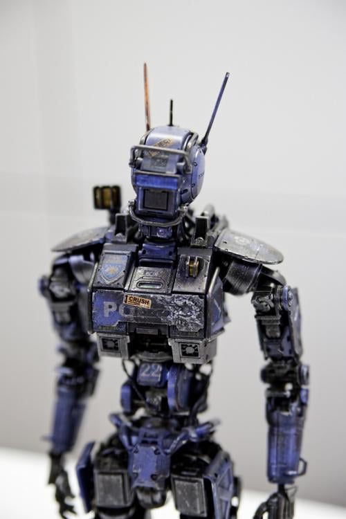 チャッピー”1/6スケールフィギュアを最速で遊び倒してみた 購入予約は6