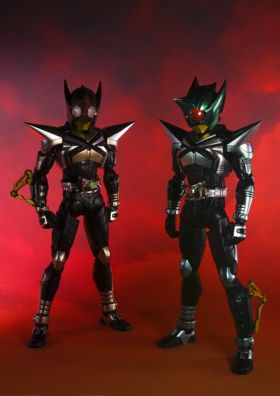 Amazon.co.jp: TAMASHII NATIONS S.I.C. 仮面ライダーカブト