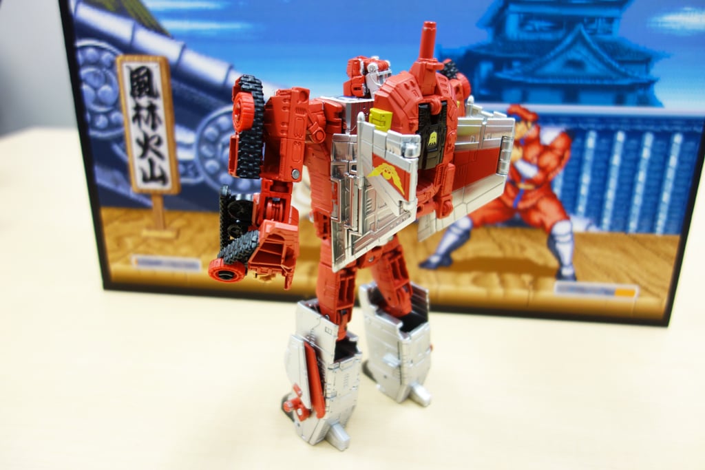 Amazon.co.jp: トランスフォーマー コラボ ストリートファイター