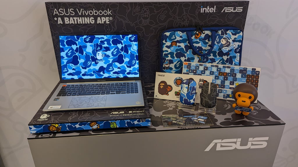 その他ノートPC本体 ASUS Vivobook A BATHING APE 03.jpg