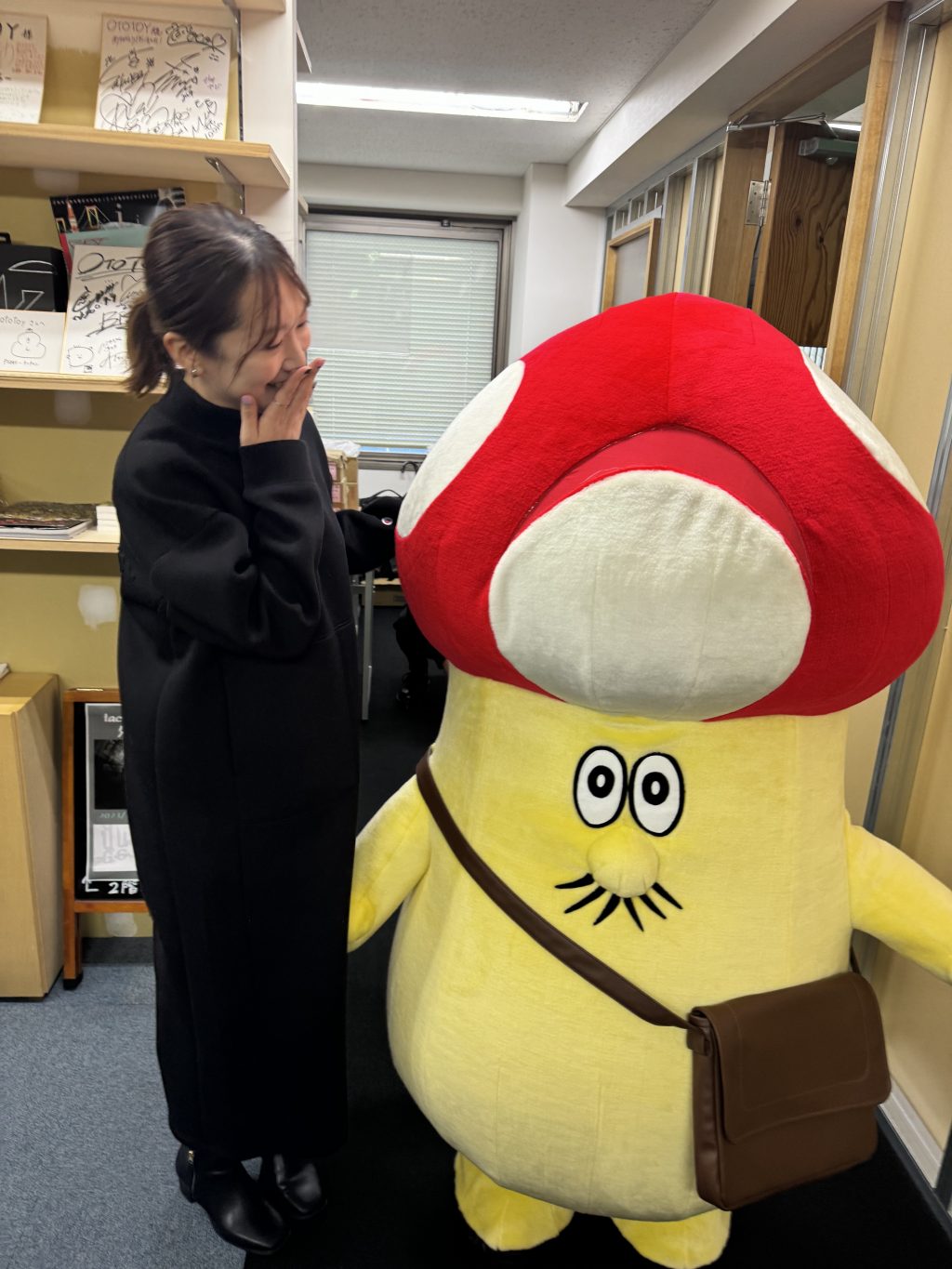デデデデ3巻 特典 イソべやんぬいぐるみ - メルカリ