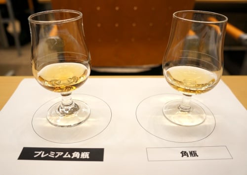 サントリープレミアム角 SUNTORY サントリー ウイスキー プレミアム角瓶 43％ 700ml 正規