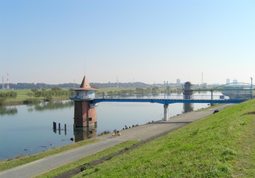 wikipedia:kanamachi water purification plant & Edo river.より