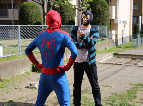 動画 人のマスクをパクリやがって 横山緑とスパイダーマンが マスクマン 対決 2page ガジェット通信 Getnews