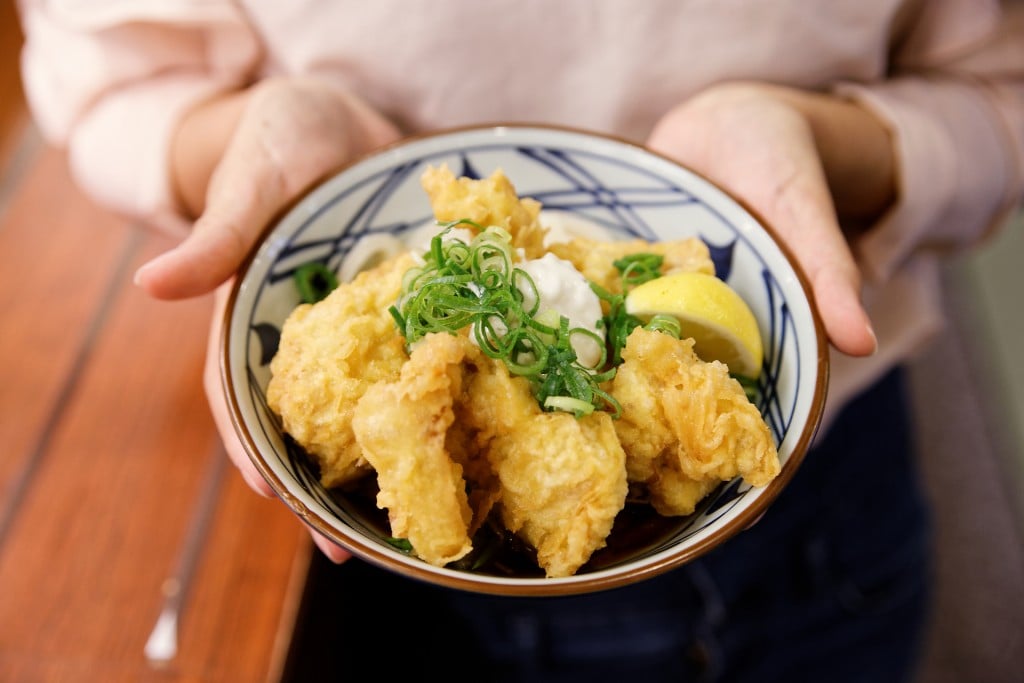 鶏天満載 丸亀製麺の新メニュー タル鶏天ぶっかけ を試食 裏ワザ研究してきた ガジェット通信 Getnews