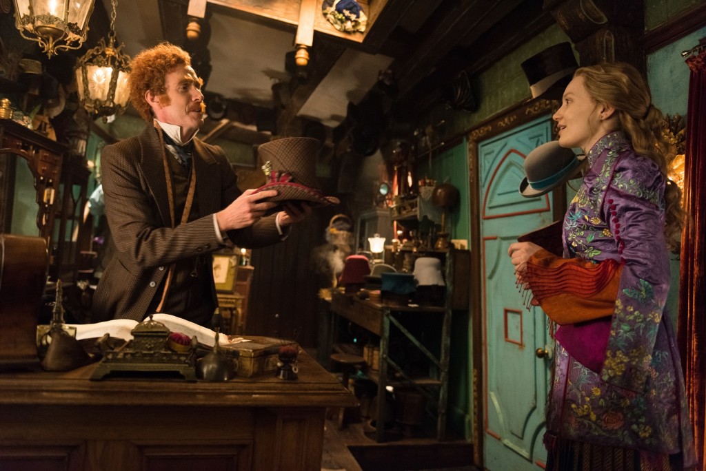 アリスとマッドハッターのコンプレックスは父親との過去 新作 アリス で明かされる秘められた真実 ガジェット通信 Getnews