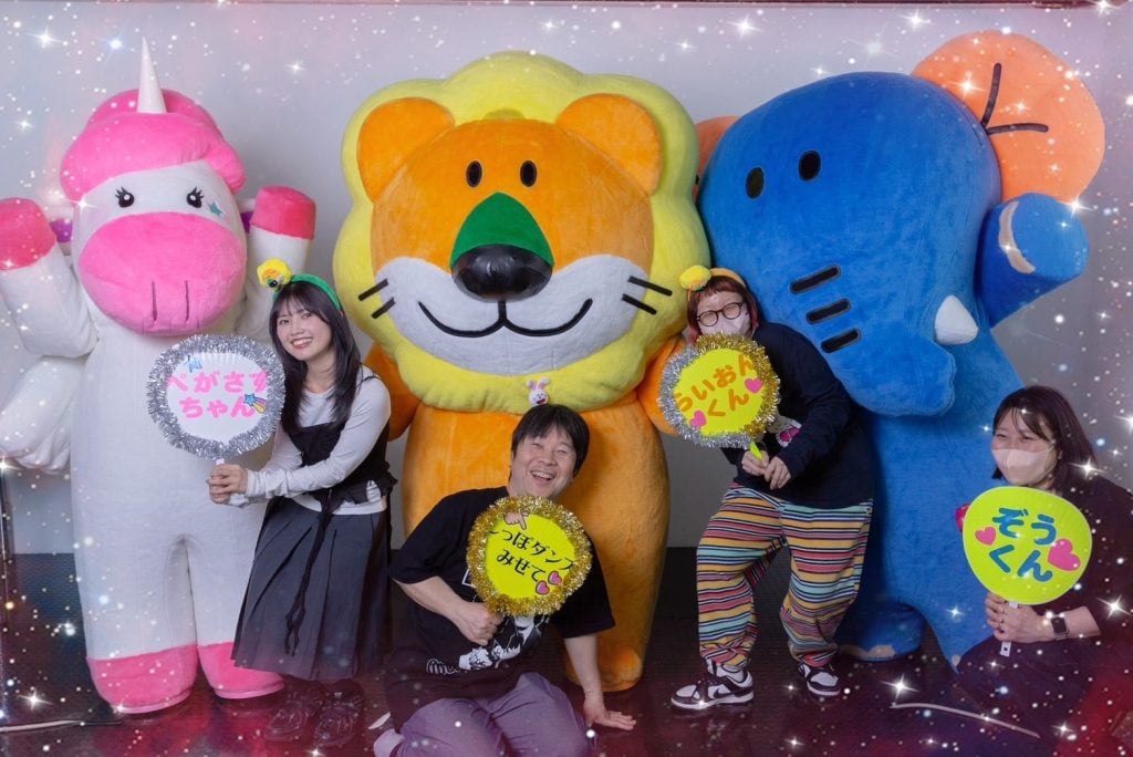 『たべっ子どうぶつ THE MOVIE』らいおんくん・ぞうくん・ぺがさすちゃんが編集部にやってきた！ 溢れ出るアイドルオーラに大興奮！