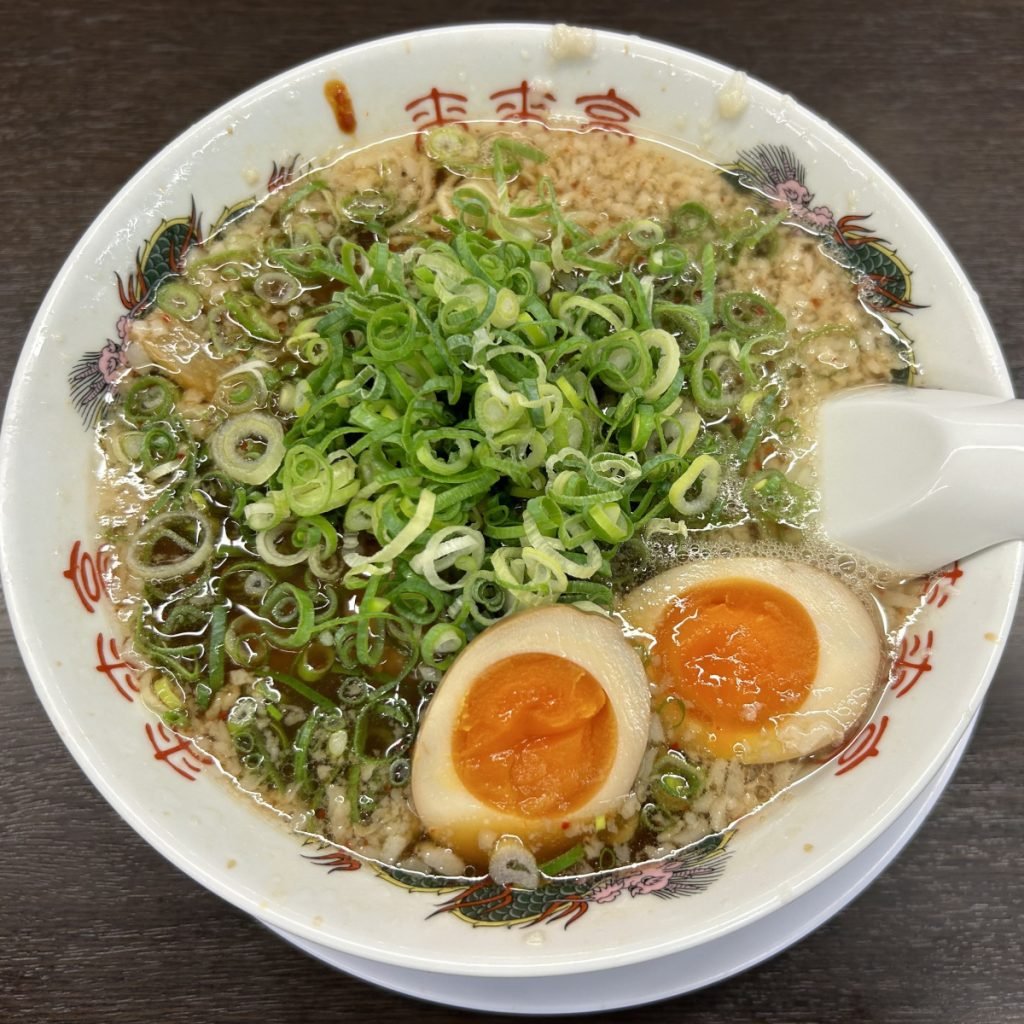 ラーメンのチャーシューに謎の虫の動画が拡散　来来亭が6月19日に全店臨時休業「店内外の清掃・衛生点検・設備確認等を実施」