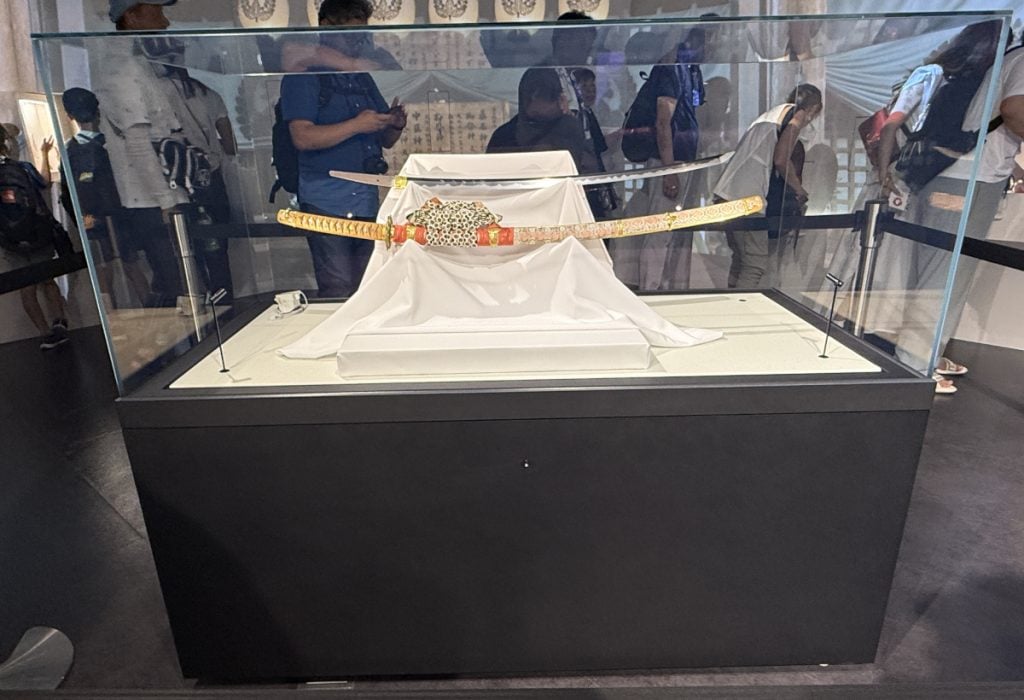 【大阪・関西万博】関西パビリオンの三重ブースにてで伝説の宝刀「村正」を展示中！ 今回に限り撮影OK