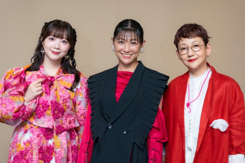 ある⾦曜⽇、4⼈が⼊れ替わって⼤混乱!『シャッフル・フライデー』日本版声優 小笠原亜里沙&唐沢潤&伊藤彩沙インタビュー「家族からもらった大切な言葉」は?