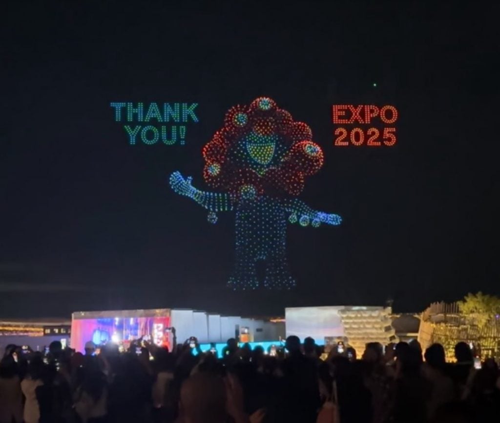 【大阪・関西万博】ドローンショーの最後にミャクミャクがサプライズ登場！ 最終日まったりレポート