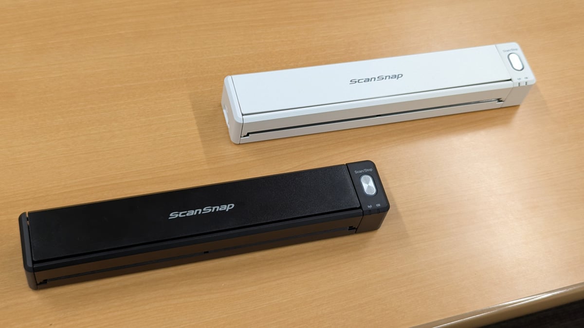 ScanSnapのコンパクトなモバイルスキャナーがUSB-C対応に　「ScanSnap iX110」を11月13日に発売へ
