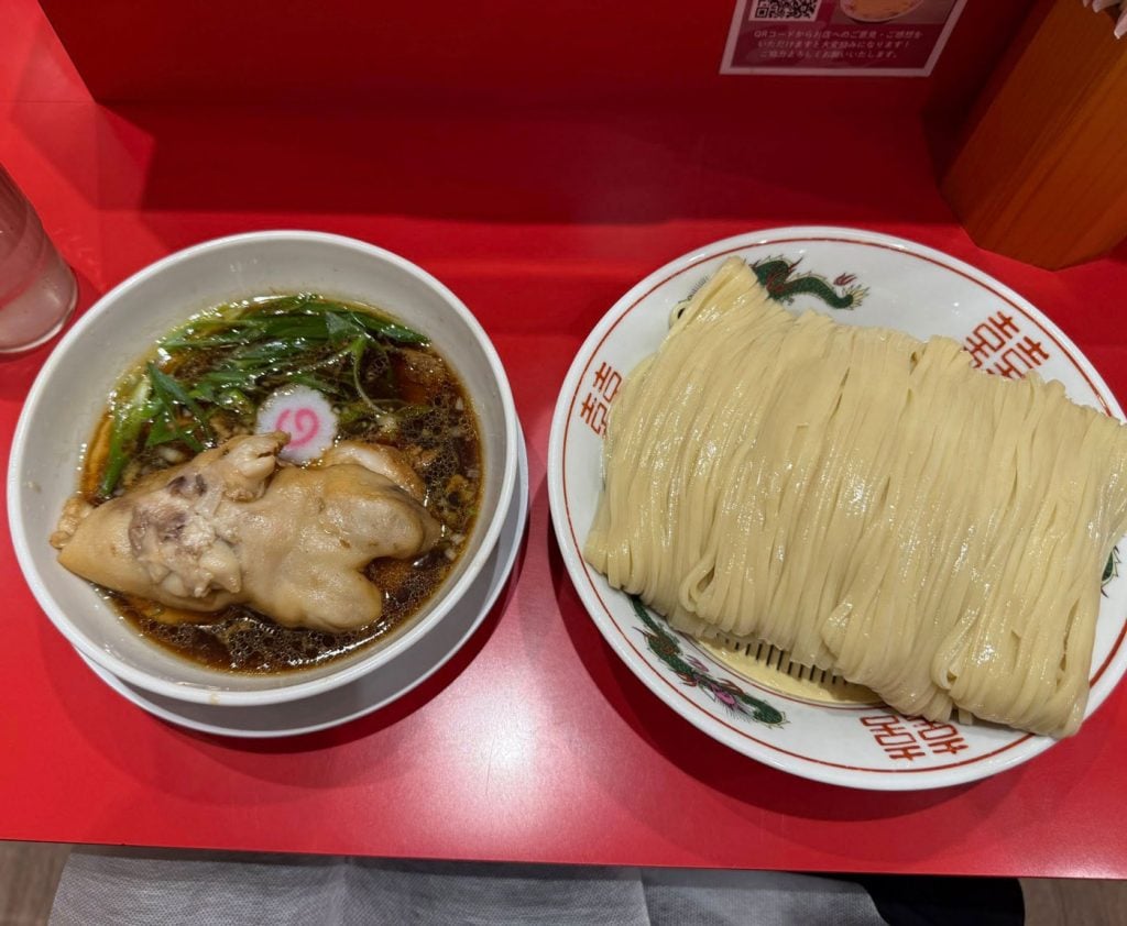 【大阪グルメ】総本店は大行列の人気店　「カドヤ食堂」のクリスタ長堀店に行ってみた