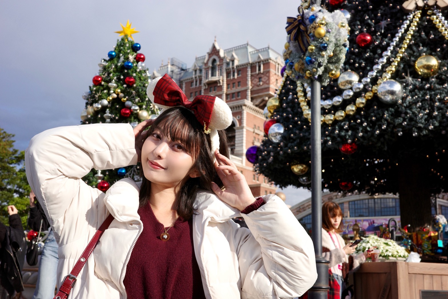 華やかでロマンティックな今だけのパークを楽しもう！「ディズニー