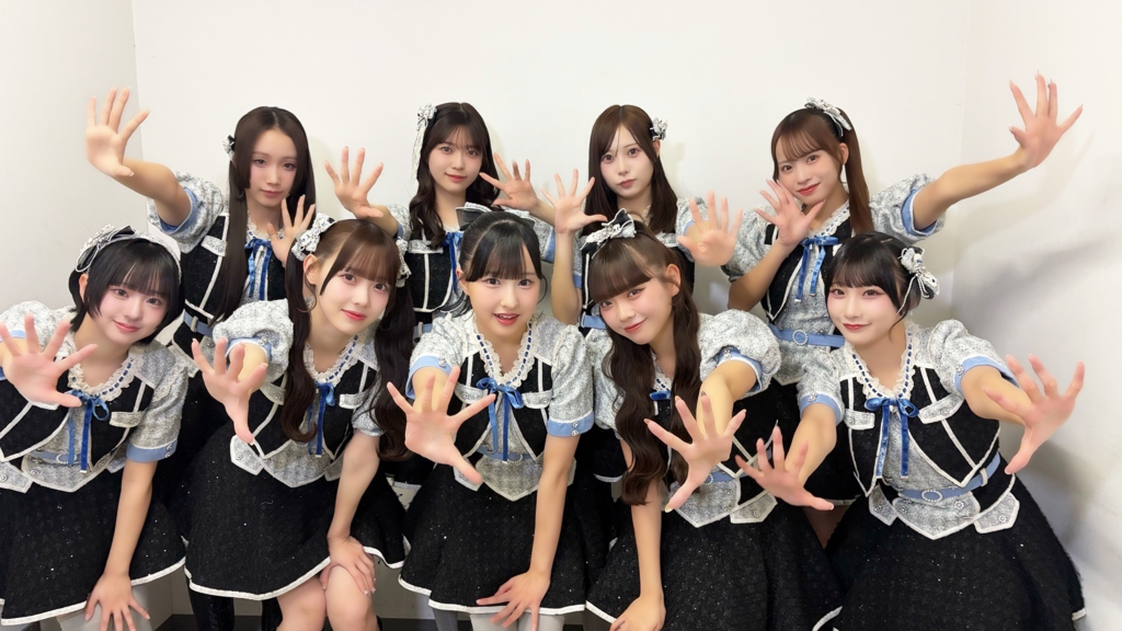 「高嶺のなでしこ」1stアルバム『見上げるたびに、恋をする。』リリースイベントで可憐なパフォーマンス披露！ “飛び出る”MVも配信開始