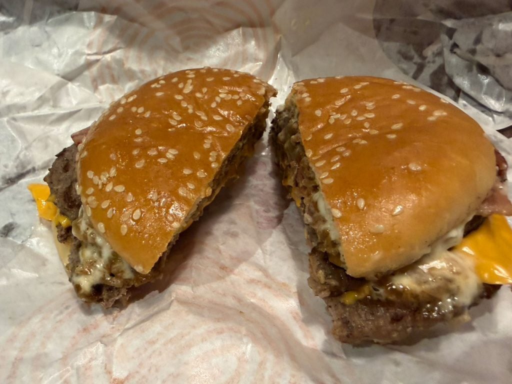 【グルメ】バーガーキング「ベーコンダブルビーフ ビッグマウス スモークハウス」新登場！さっそく食べてみた