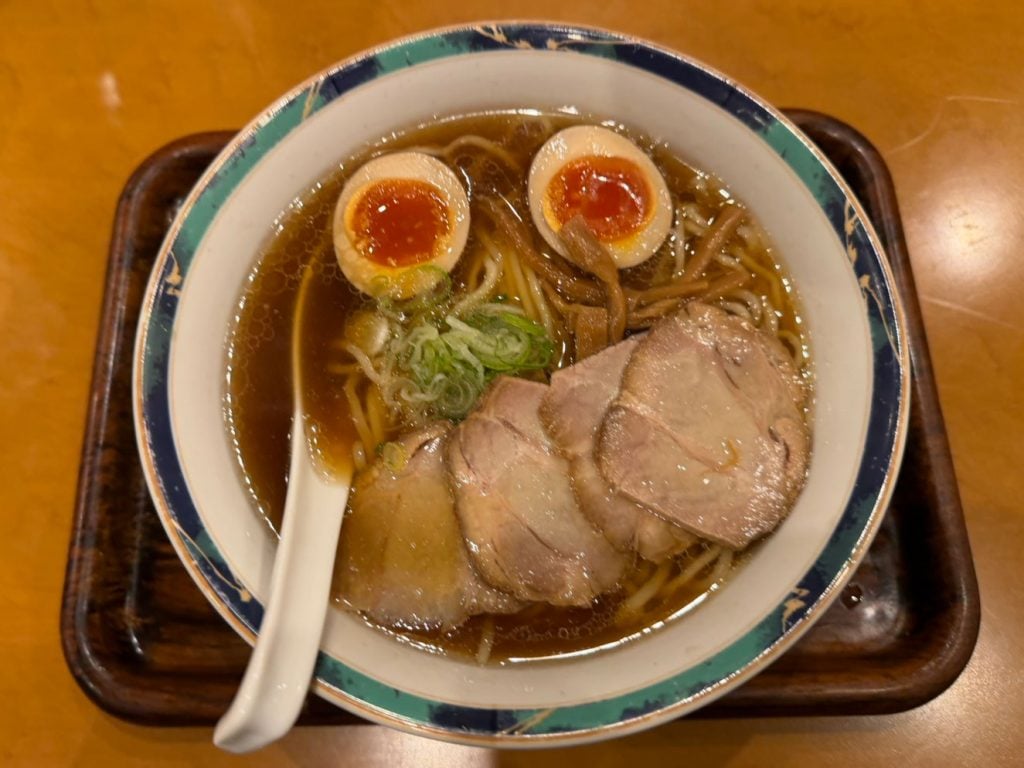 【東中野グルメ】無化調の優しい「らあめん」「つけめん」　ミシュランガイドのビブグルマンにも選出された「麺汁食膳 好日」