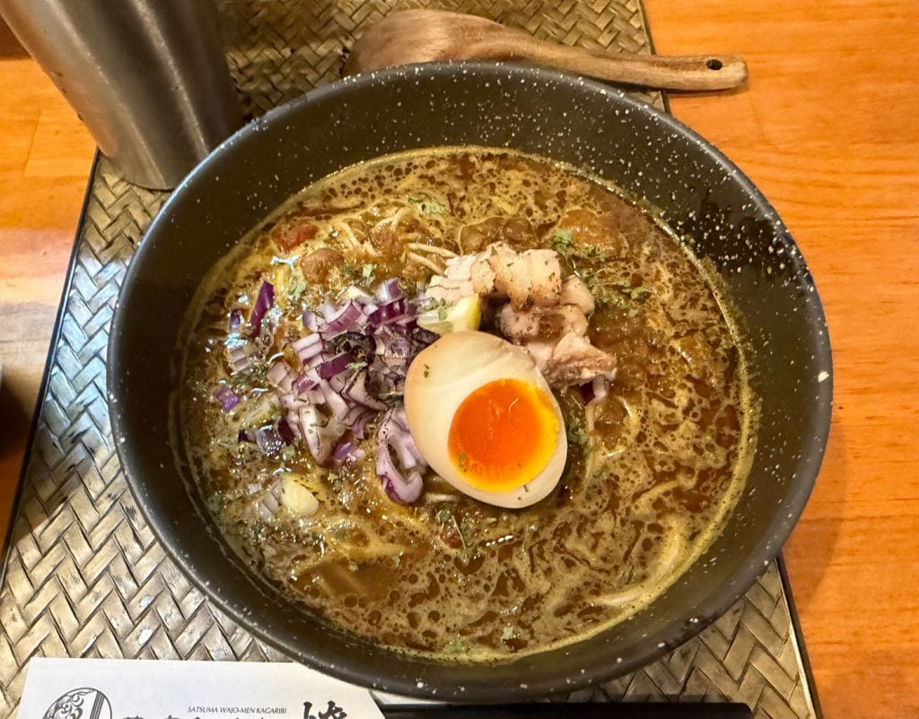 【鹿児島グルメ】和牛もつラーメンが人気の「薩摩和穣麺 燎」　伽哩(カレー)ラーメンもウマすぎた