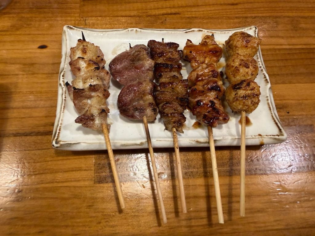 【大阪グルメ】大阪でリーズナブルな美味しい焼鳥 「焼とり 吉鳥」に行ってみた