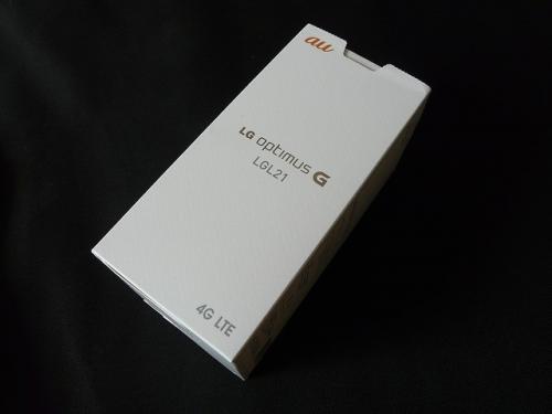 上質感あり クアッドコアcpu 2gbメモリー搭載のau向けハイスペックスマホ Optimus G Lgl21 の箱の外観をチェック レビュー ガジェット通信 Getnews