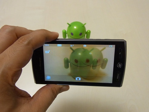 シャープの3dスマートフォンが完成形に Aquos Phone Sh 12c 製品レビュー ガジェット通信 Getnews