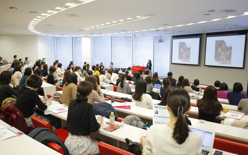 女性がキャリアを前進させるための「小さな一歩の踏み出し方」とは？【女性活躍支援イベントレポート】