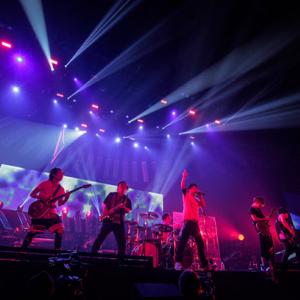 Uverworld 男祭りに関するdvd3作全てが首位獲得 ガジェット通信 Getnews