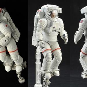 理系のロマン リアルすぎる宇宙飛行士プラモデル 1 10 Iss 船外活動用宇宙服 ガジェット通信 Getnews