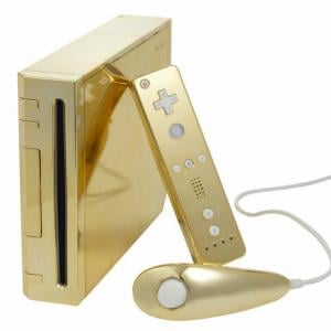 世界にひとつの金ピカwii エリザベス女王に黄金のwiiが贈られる ガジェット通信 Getnews