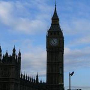 世界一傾いている建物 とは ガジェット通信 Getnews