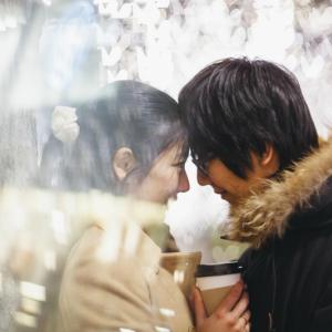 胸キュン必至の恋愛テクニック 肩ズン とは また 肩ズン には のケアが重要 ガジェット通信 Getnews