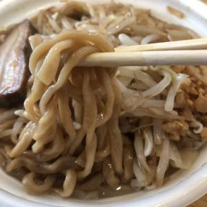 セブン イレブンの二郎系レンジ麺 中華蕎麦とみ田監修 ワシワシ食べる豚ラーメン を恐ろしく美味しくする方法 ガジェット通信 Getnews