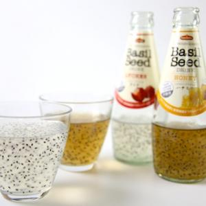 見た目インパクト大 ツブツブ新食感アジアンドリンク バジルシードドリンク を飲んでみた ガジェット通信 Getnews