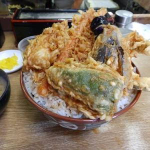 デカ盛り 横浜にある天ぷらの店 豊野丼で 穴子天丼 を食す ガジェット通信 Getnews